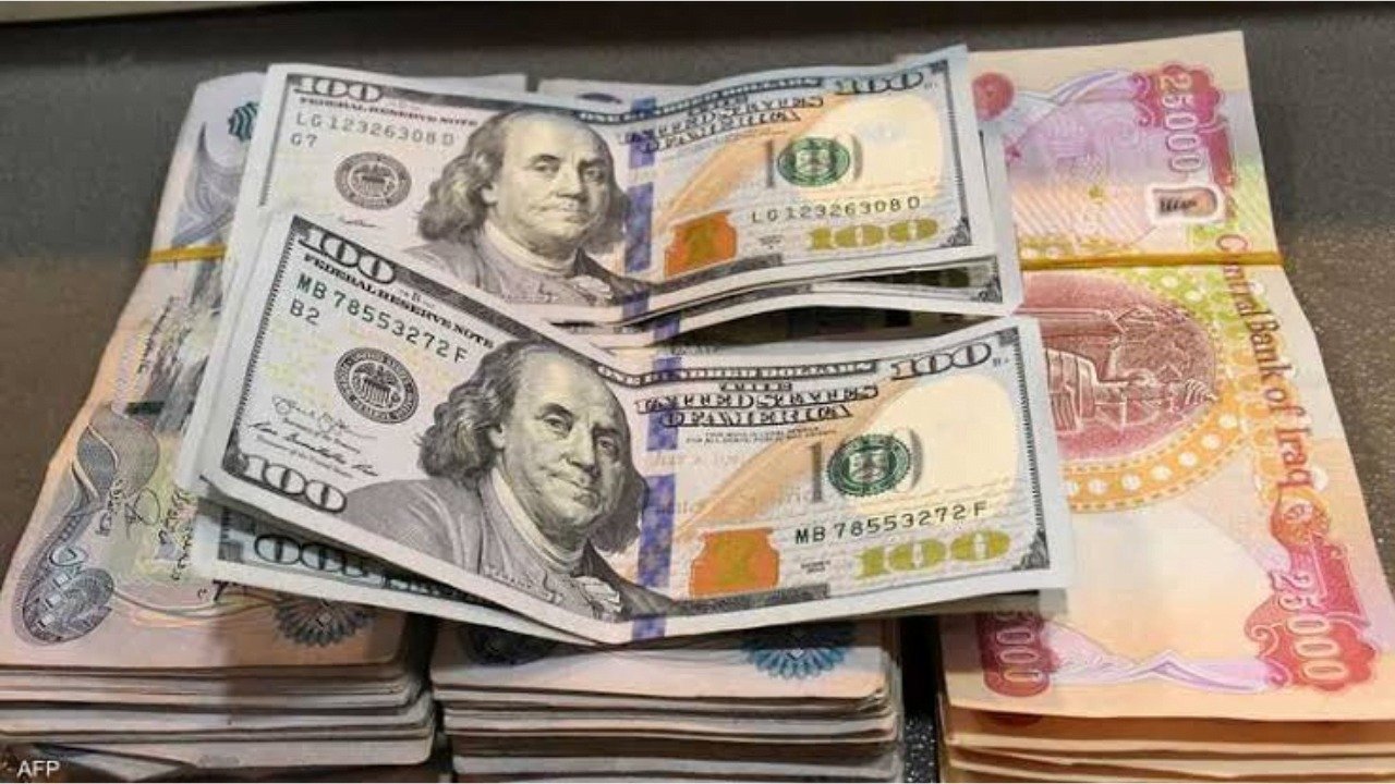 100 دولا هسة بكام دينار.. مفاجأة في سعر صرف العملة أمام الدينار الان
