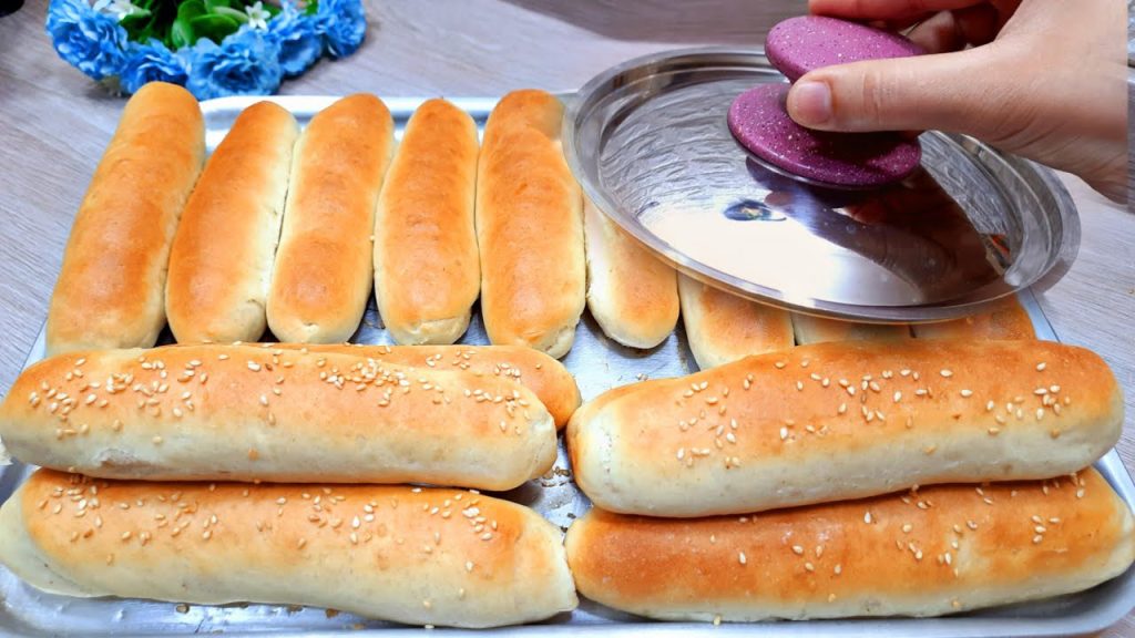 طريقة عمل العيش الفينو الاقتصادي للمدرسة صباحا بمكونات سهلة