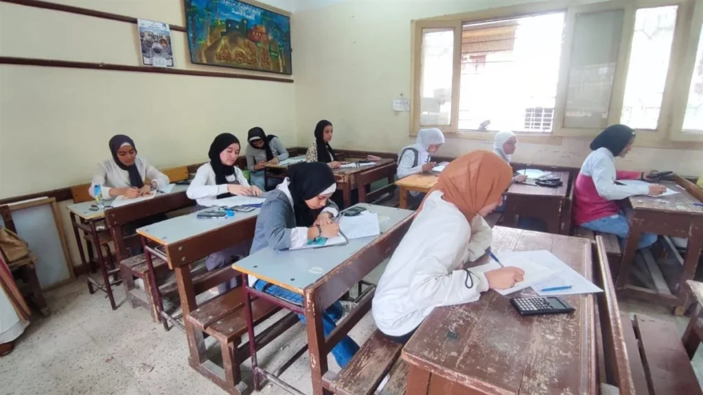 جدول امتحانات الشهادة الاعدادية الترم الأول 2025