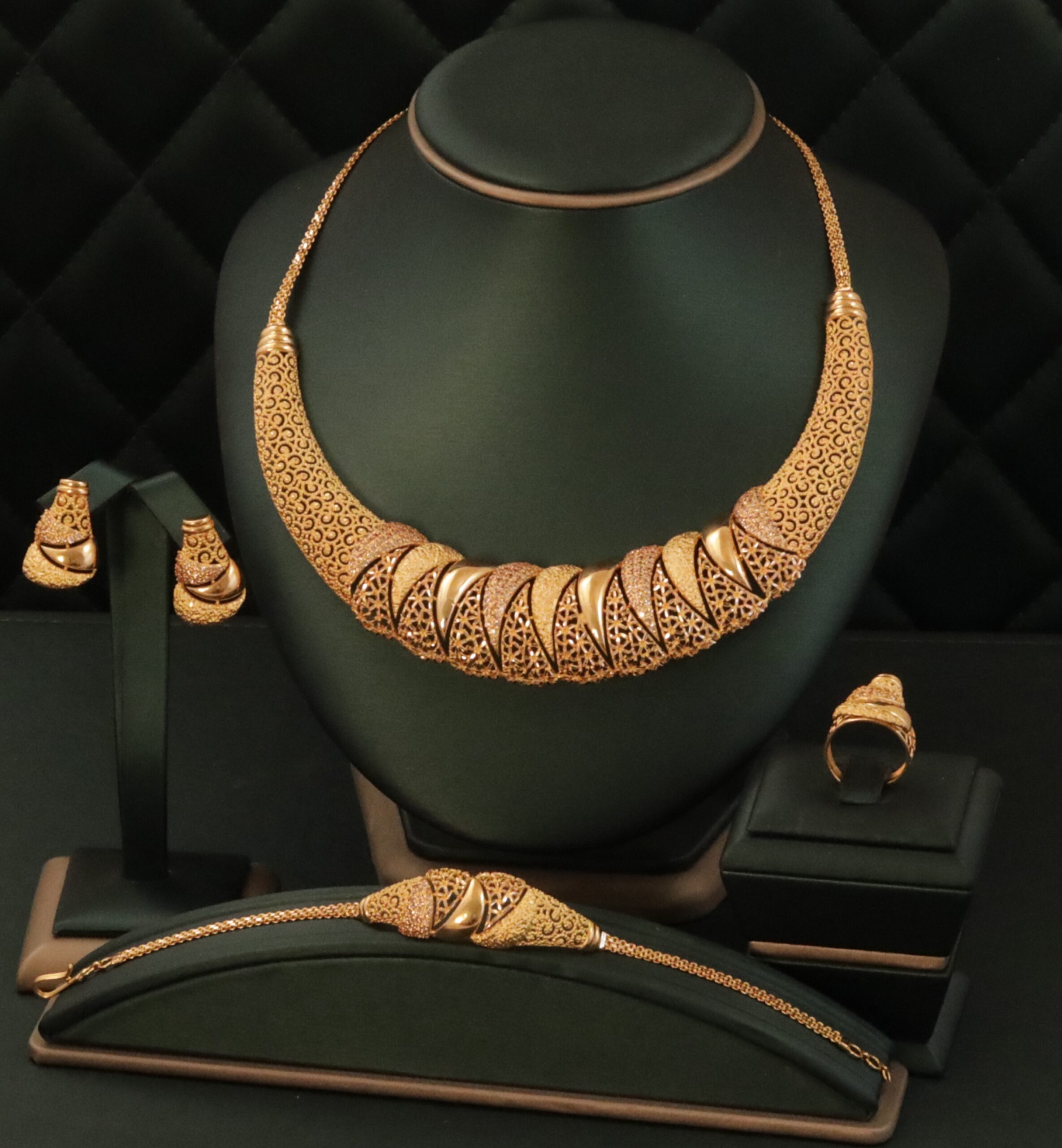 “آخر تحديث”.. سعر الذهب اليوم في الأردن عيار 21 الأحد 12 يناير 2025 في محلات الصاغة بيع وشراء