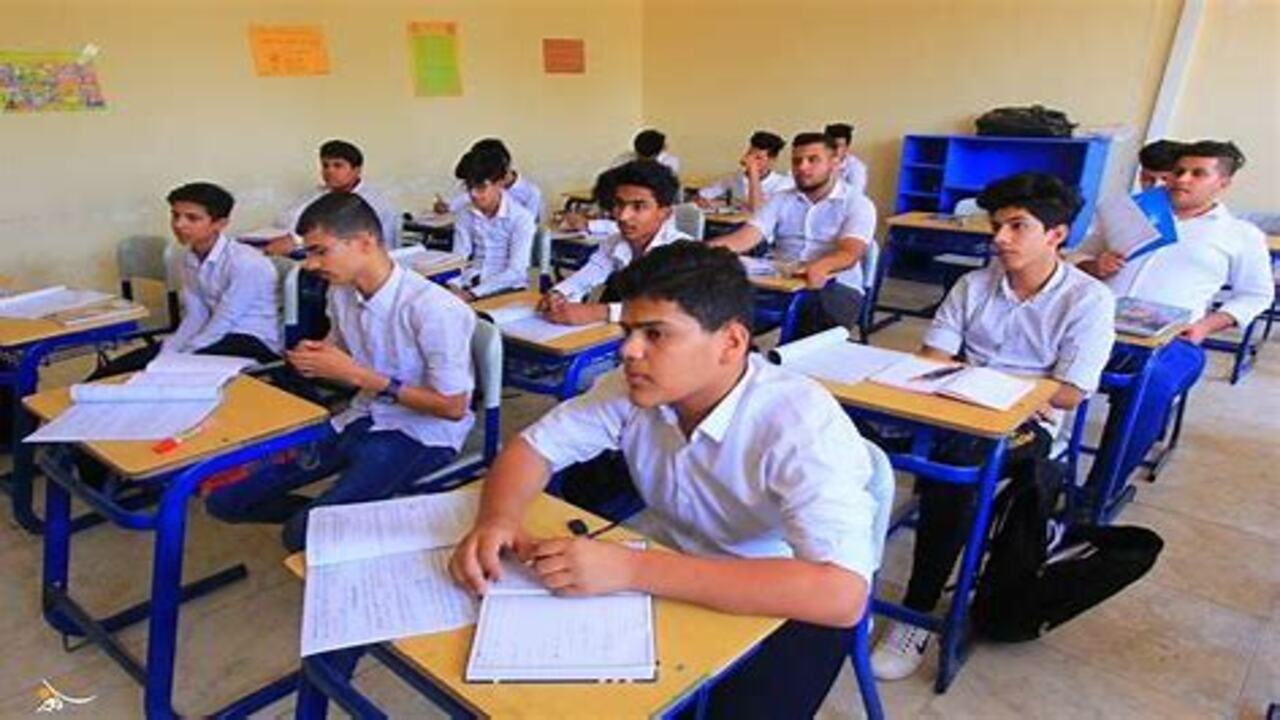 رسميا .. تحديد موعد امتحانات نصف السنة في العراق 2025 لجميع المراحل الدراسية