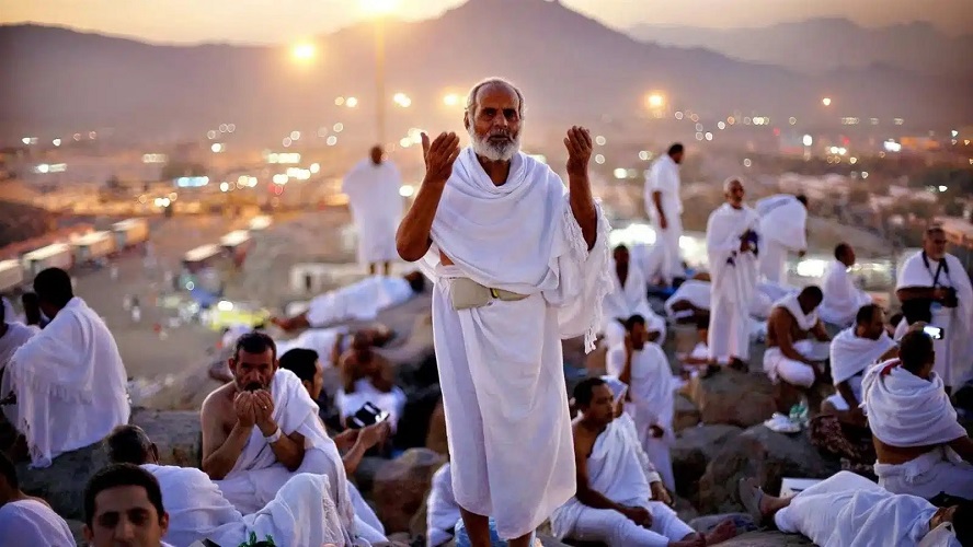 بادر بالحجز الآن.. طريقة التسجيل في موسم حج 1446هـ للمواطنين والمقيمين بالمملكة 2025 عبر تطبيق المسار