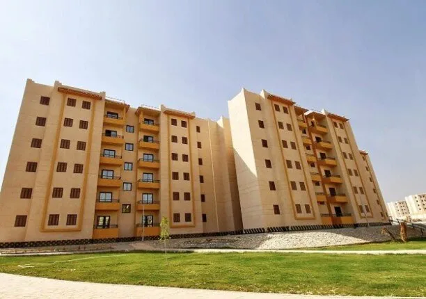 “فرصـة عمــرك يا عـريـس“ حجز شقق وزارة الإسكان الاجتماعي 2025 لمحدودي ومتوسطي الدخل