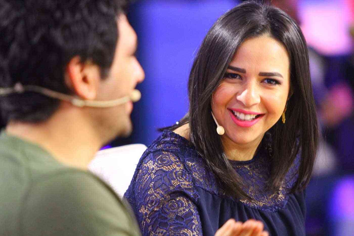 حين يبكي القلب دون أن ينطق اللسان.. رسالة حزينة من إيمي سمير غانم تقلق جمهورها