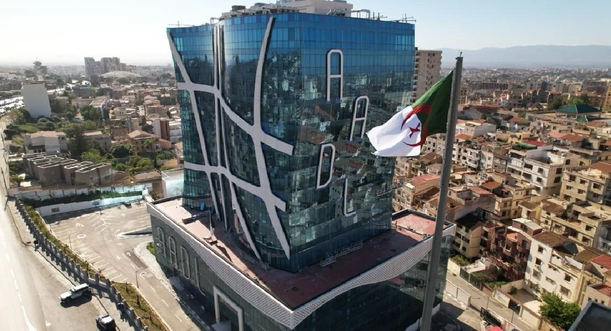 “الوكالة الوطنية لتحسين السكن وتطويره” .. تكشف عن شروط التسجيل في سكنات عدل 2025