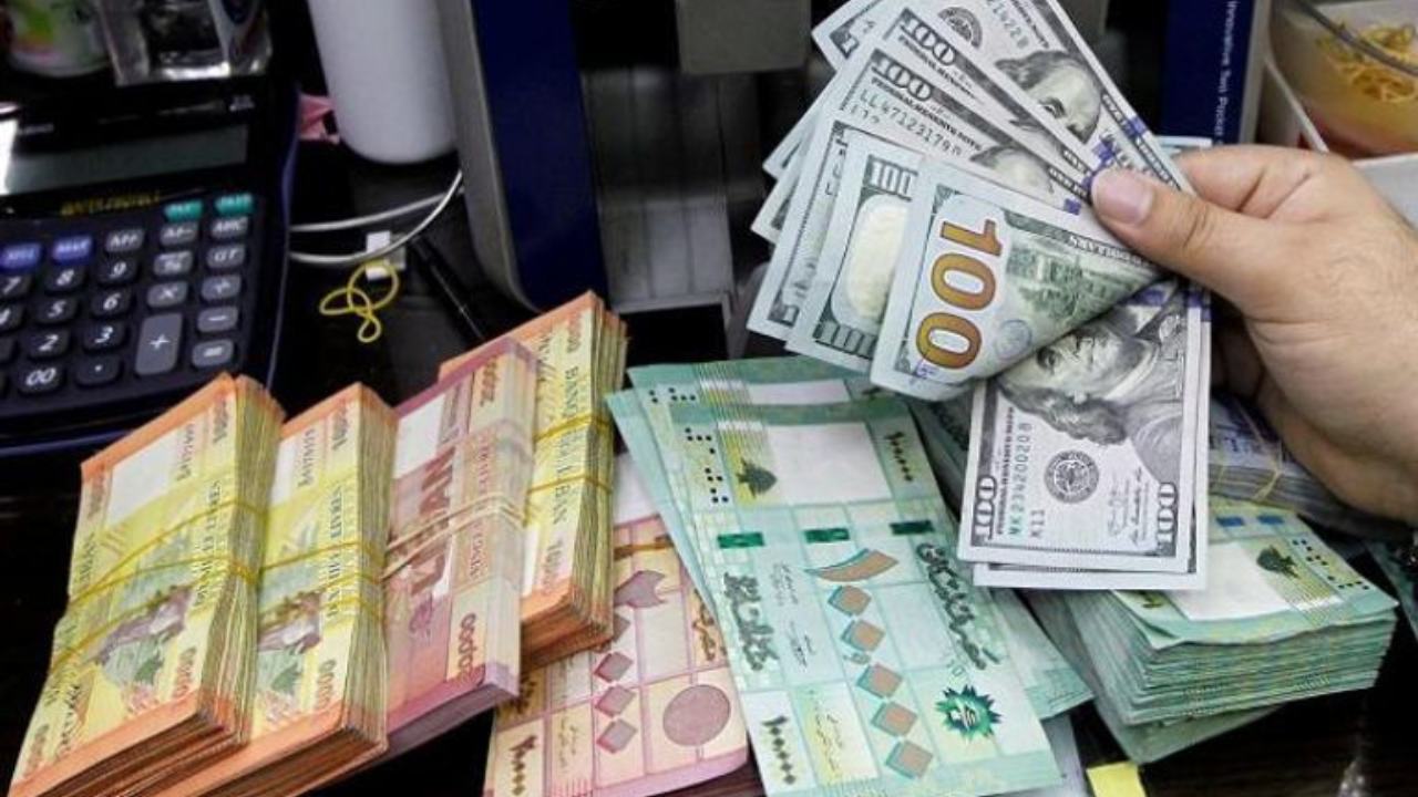 انهيار أم استقرار؟! سعر صرف الليرة السورية أمام الدولار اليوم 2025/5/25.. تابع لحظة بلحظة