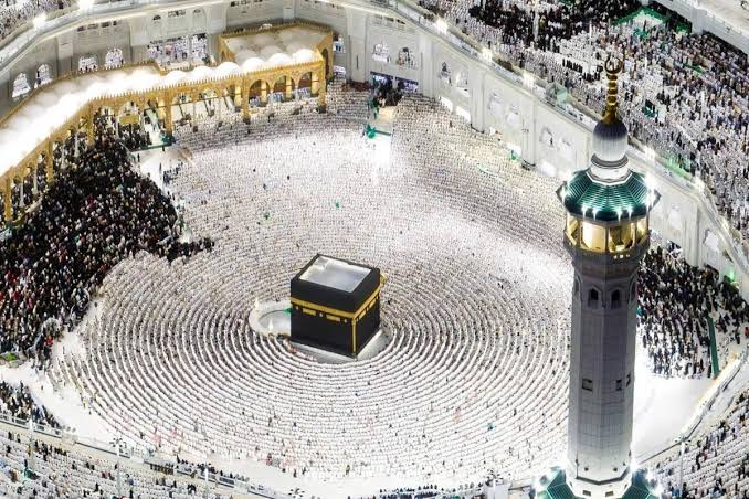 ثبتها الآن تردد قنوات تكبيرات عيد الاضحى المبارك من الحرم المكي نايل سات وعرب سات بجودة عالية