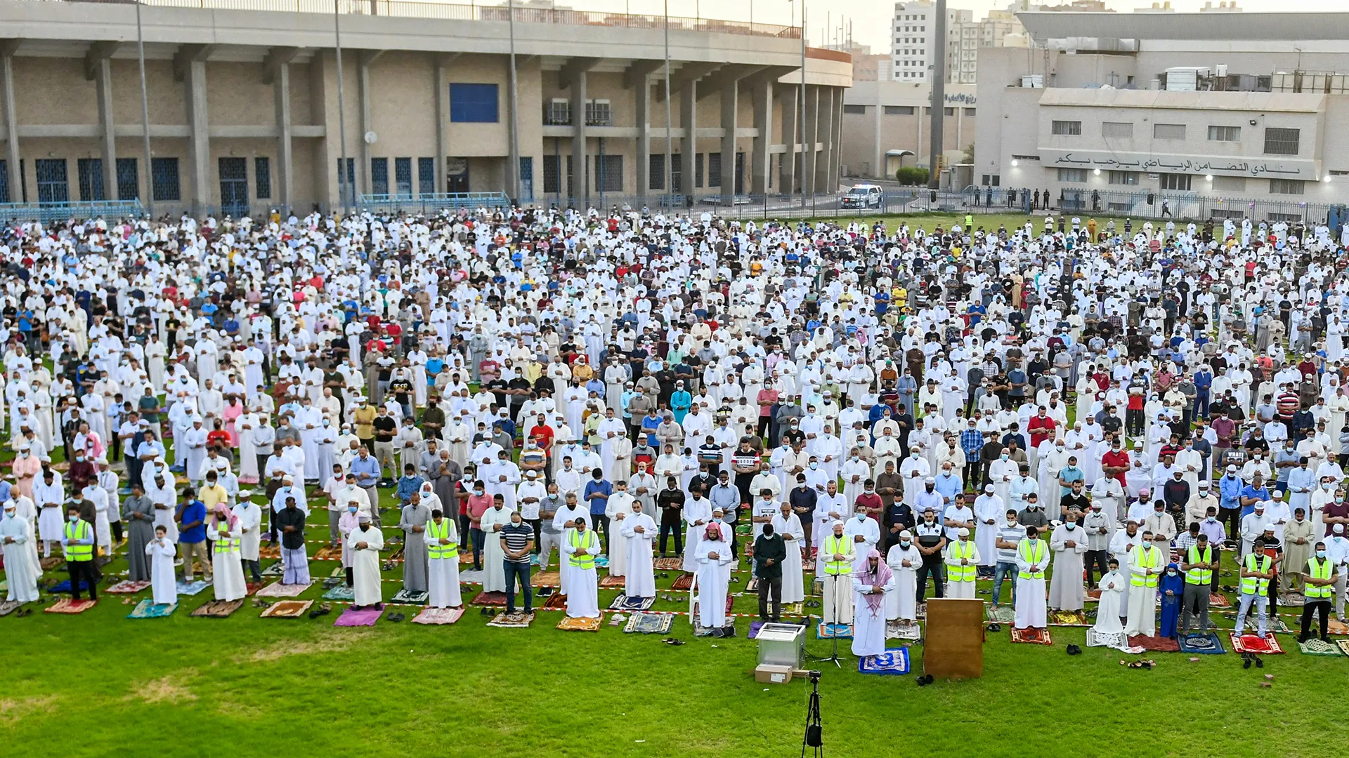 موعد صلاة عيد الأضحى في الكويت 2025 في مختلف المحافظات (الكويت- حولي- الأحمدي- الفروانية) وأهم النصائح للمصلين