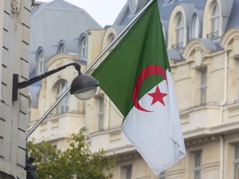 الحكومة الجزائرية تُعلن.. سن التقاعد في الجزائر 2025 تعديلات جديدة