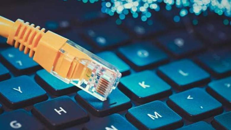 عاجل| انقطاع الإنترنت عن مصر.. مفيش نت والسبب !!