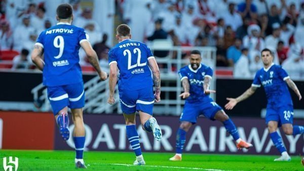 اللقاء المنتظر بين الهلال والخليج.. شوف الموعد والتشكيل المتوقع الأن