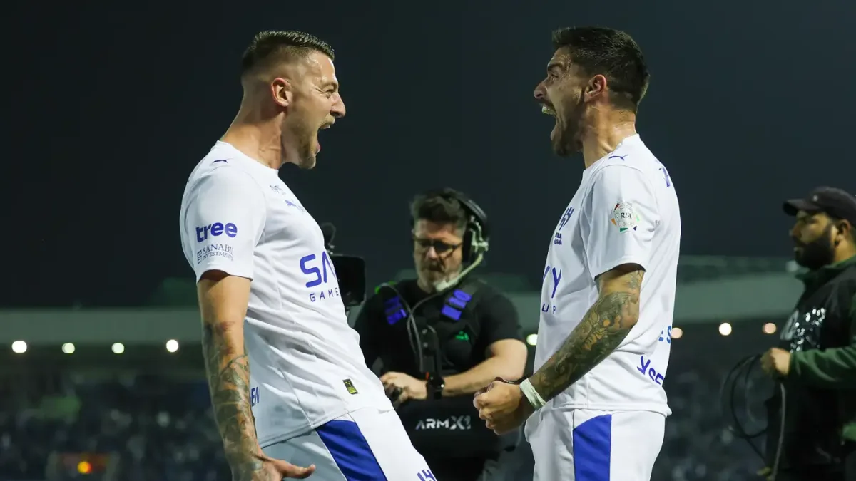 “الزعيم هيلعب”.. موعد مباراة الهلال والاخدود في دوري روشن 2026 الجولة السابعة عشر والقنوات الناقلة